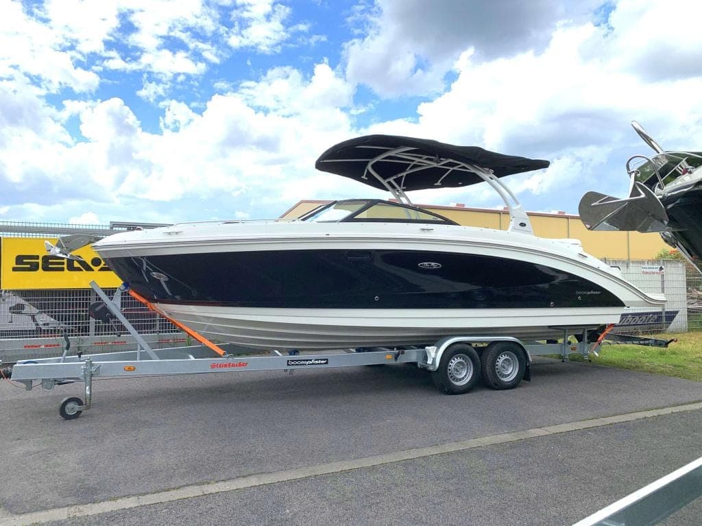 Sea Ray 270 SDXE - Kommission