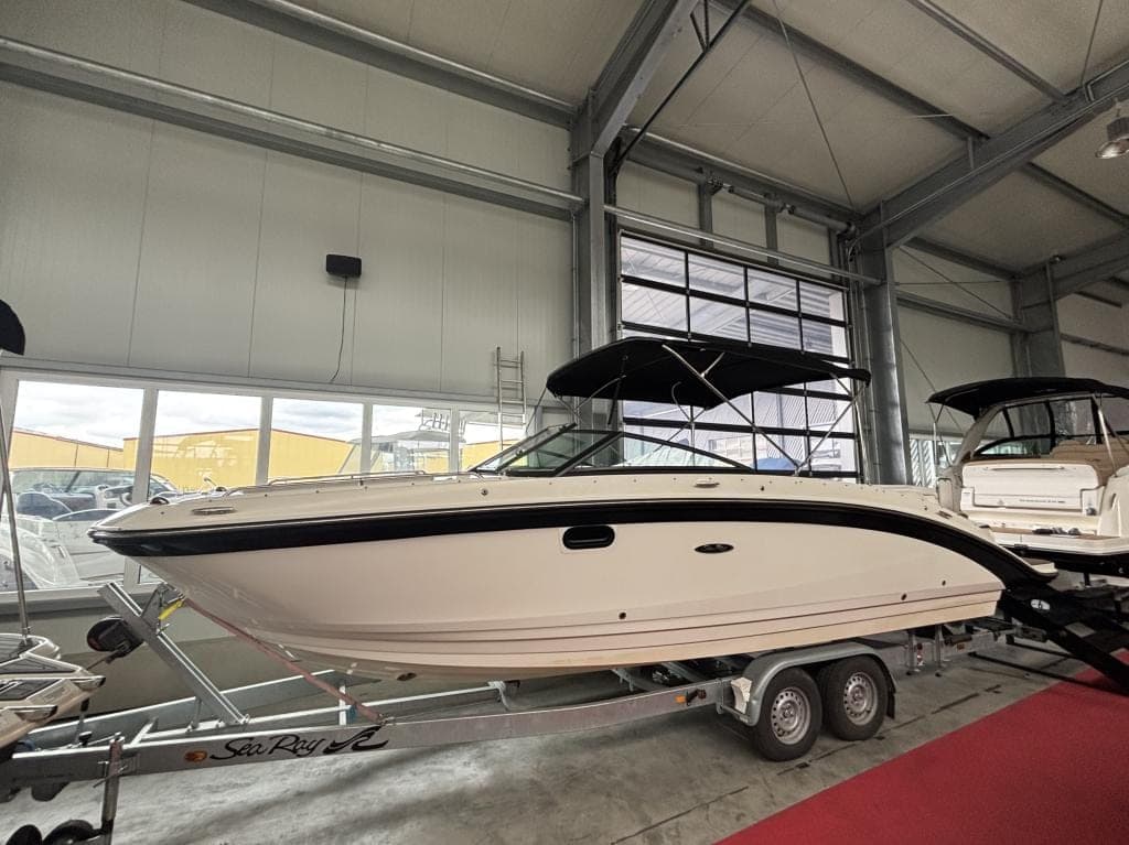 Sea Ray 270 SDXE